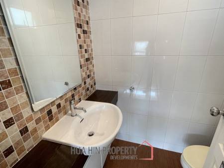 The 9 Khao Tao : Pool Villa with 2 Bedrooms and 3 Bathrooms