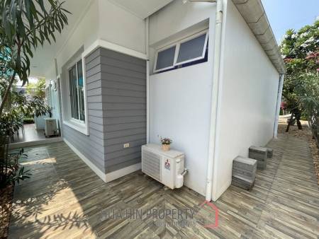 The 9 Khao Tao : Pool Villa with 2 Bedrooms and 3 Bathrooms