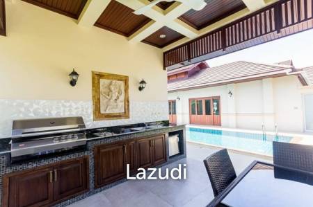High Quality 4 Bedroom Pool Villa Bali Style 