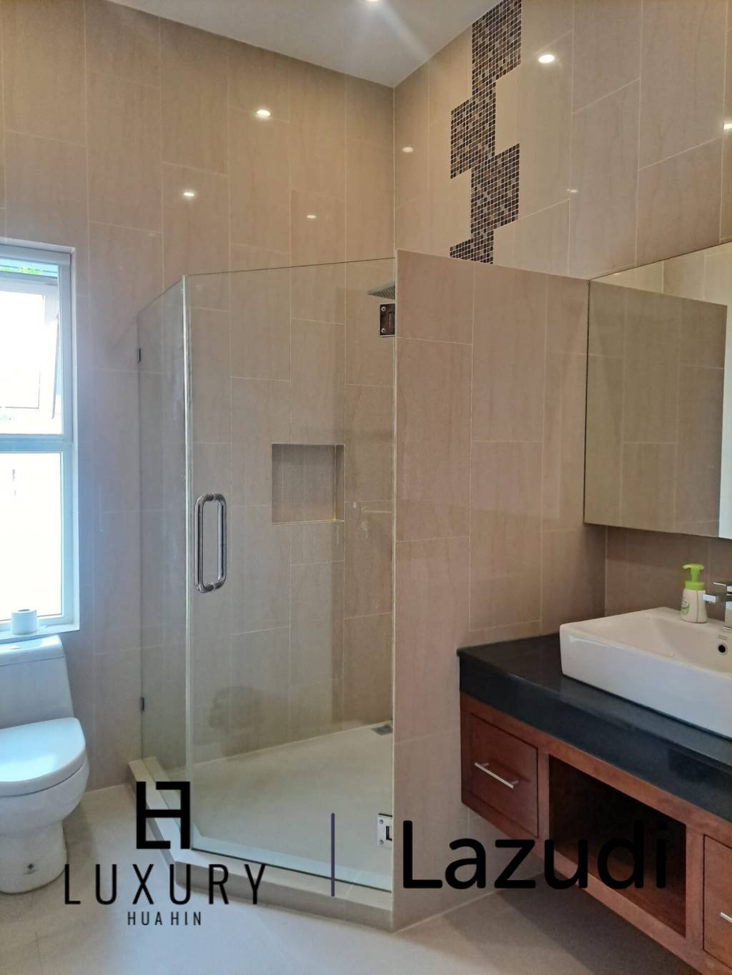 700 m² 3 Chambre 3 Salle de bain Villa Pour Louer