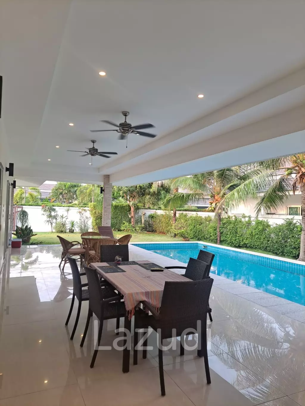 Palm Villas: Great 3 Bedroom Pool Villas