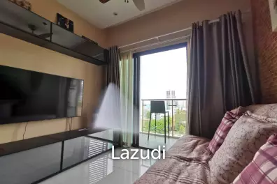2 Bed 3 Bath 75 SQ.M The Axis Condo