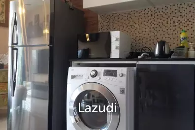 2 Bed 3 Bath 75 SQ.M The Axis Condo