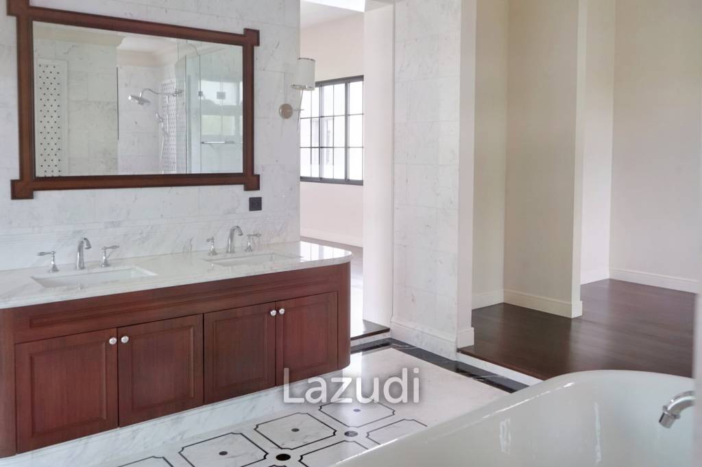 5 Bed 6 Bath 661 SQ.M Baan Sansiri Pattanakarn