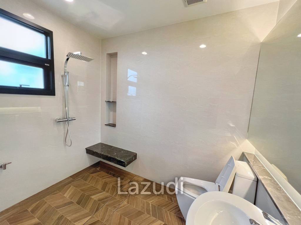 5 Bed 6 Bath 661 SQ.M Baan Sansiri Pattanakarn