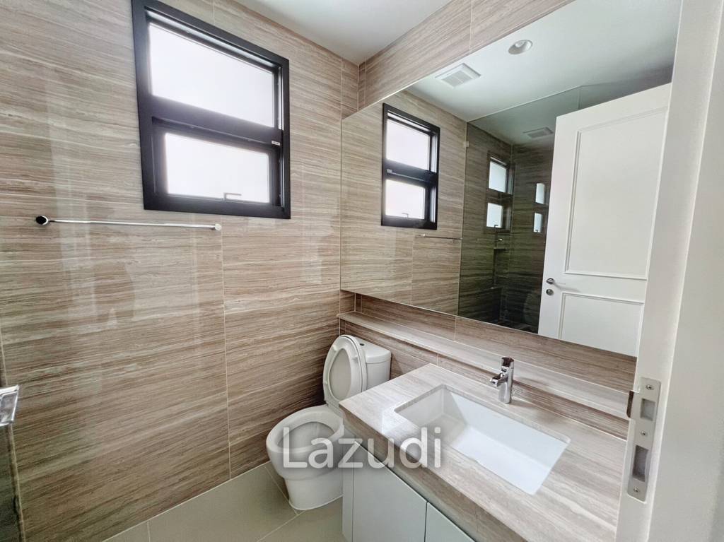 5 Bed 6 Bath 661 SQ.M Baan Sansiri Pattanakarn
