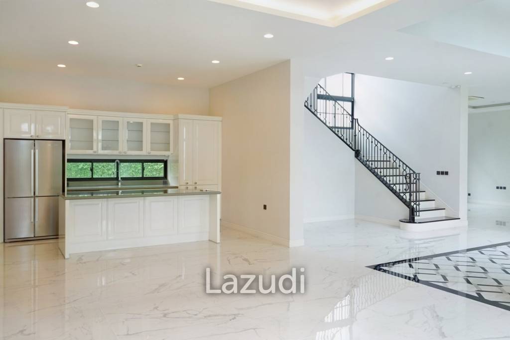5 Bed 6 Bath 661 SQ.M Baan Sansiri Pattanakarn