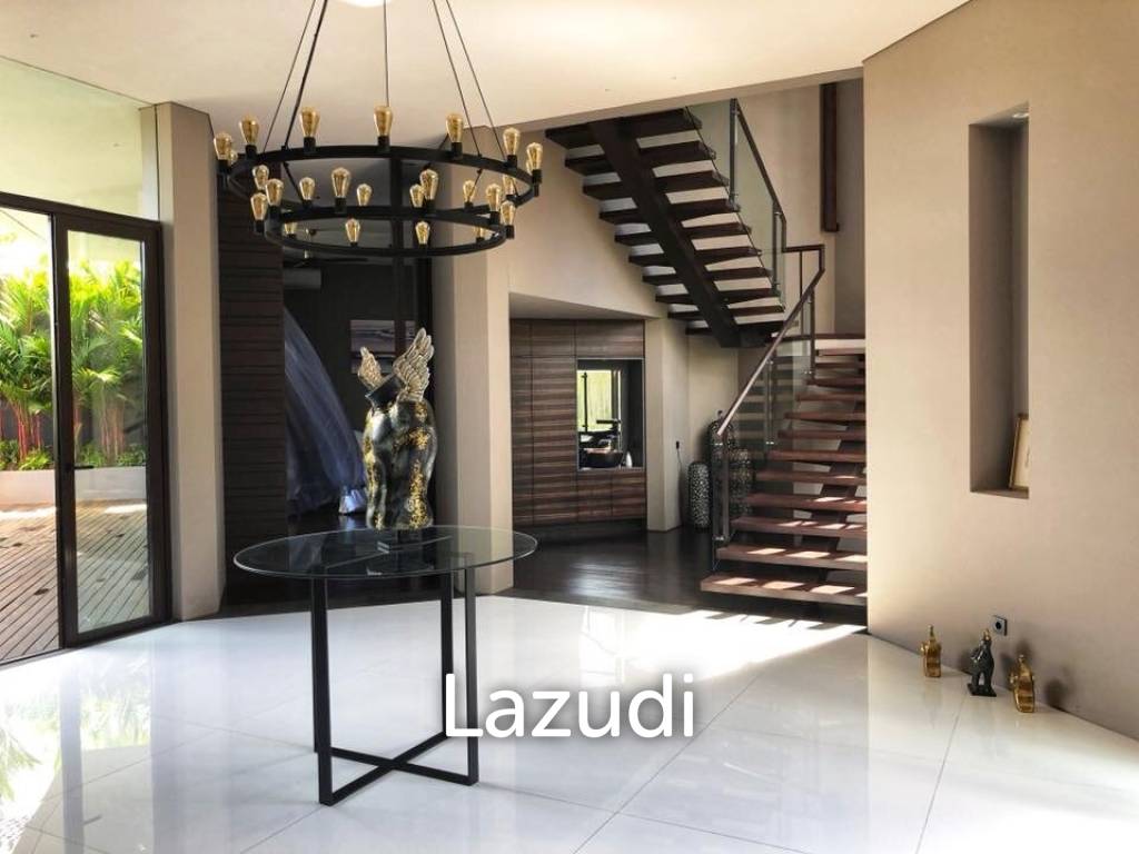 Beautiful Freehold home in Dreamland