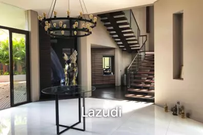 Beautiful Freehold home in Dreamland