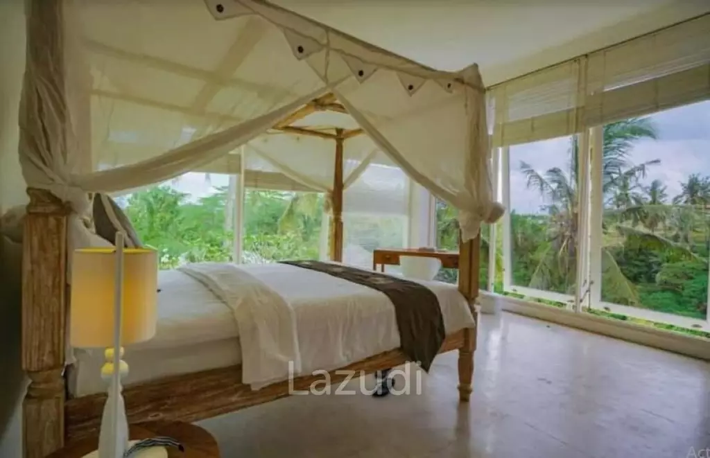 Stunning Freehold masterpiece in Ubud overlooking the Valley