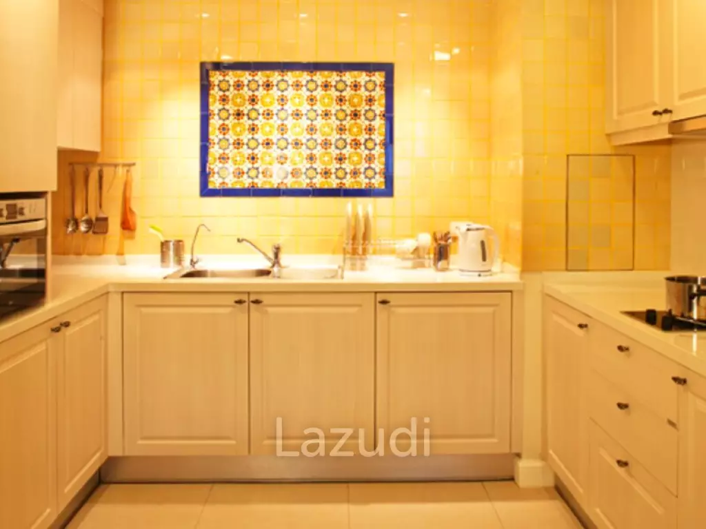 3 Bed 3 Bath Luxury Condo For Sale at Marrakesh with Pool View