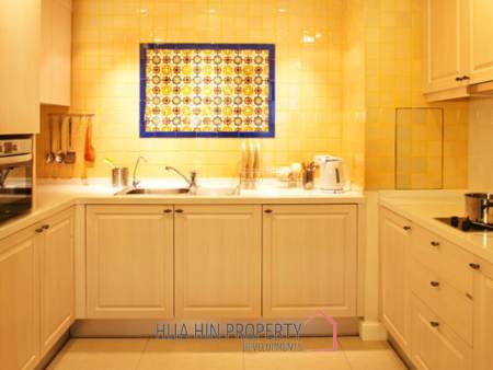 3 Bed 3 Bath Luxury Condo For Sale at Marrakesh with Pool View