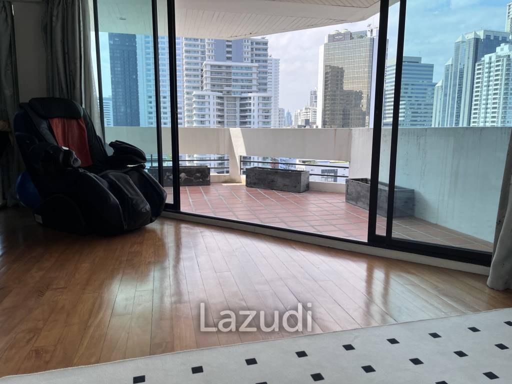 2 bed 3 bath 229 SQ.M Sukhumvit House