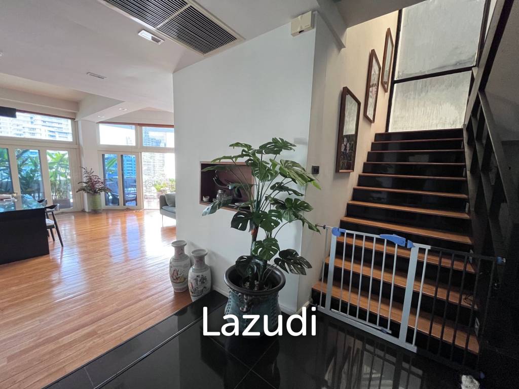 2 bed 3 bath 229 SQ.M Sukhumvit House