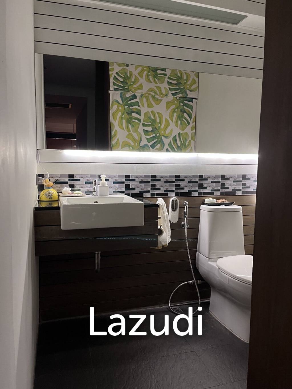 2 bed 3 bath 229 SQ.M Sukhumvit House