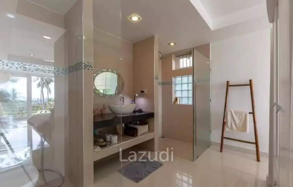 Wonderful 3 Bed Sea View Villa in Chaweng