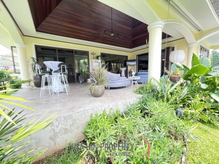 Khao Tao: Impressive Manor