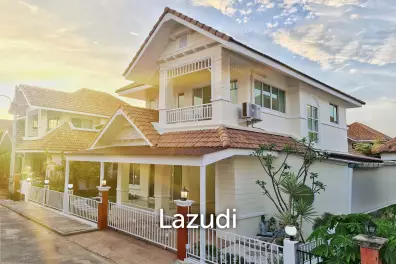 Warm and Cozy 2 Story House