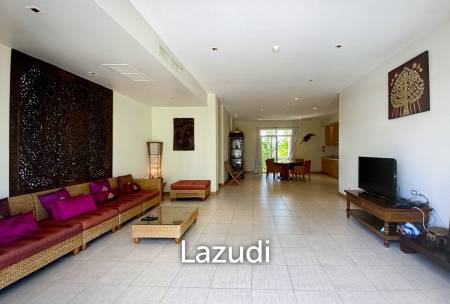 Blue Lagoon : 2 Bedroom Condo With Pool View Blue Lagoon : 2 Bedroom Condo With Pool View