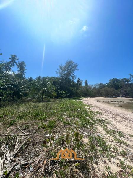 Beachfront Land in Laem Set, Southeast Samui