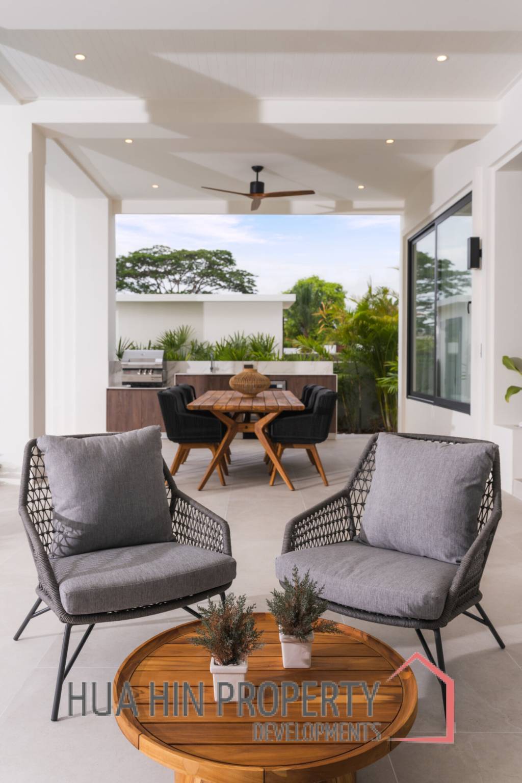 3 Bed 3 Bath 322 SQ.M BelVida Estate Villa Suasana