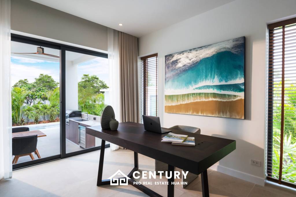 722 Kvm 3 Seng 3 Bad Villa for Salg