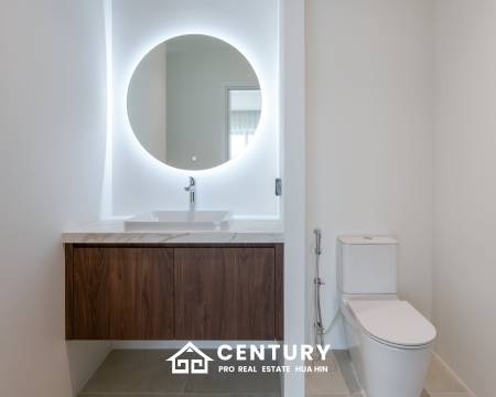 722 Kvm 3 Seng 3 Bad Villa for Salg