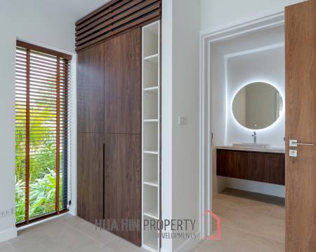 3 Bed 3 Bath 322 SQ.M BelVida Estate Villa Suasana