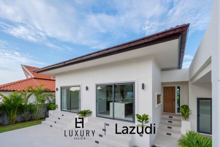3 Bed 3 Bath 322 SQ.M BelVida Estate Villa Suasana