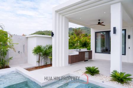 3 Bed 3 Bath 322 SQ.M BelVida Estate Villa Suasana