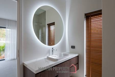 3 Bed 3 Bath 322 SQ.M BelVida Estate Villa Suasana