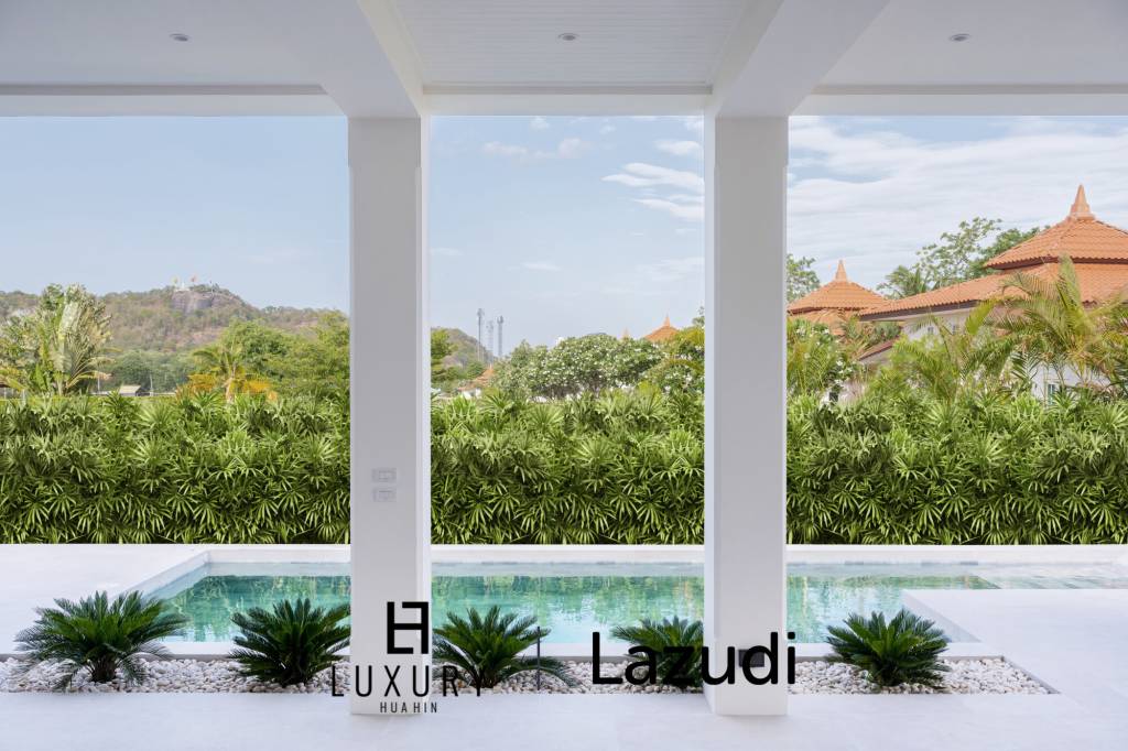 3 Bed 3 Bath 322 SQ.M BelVida Estate Villa Suasana