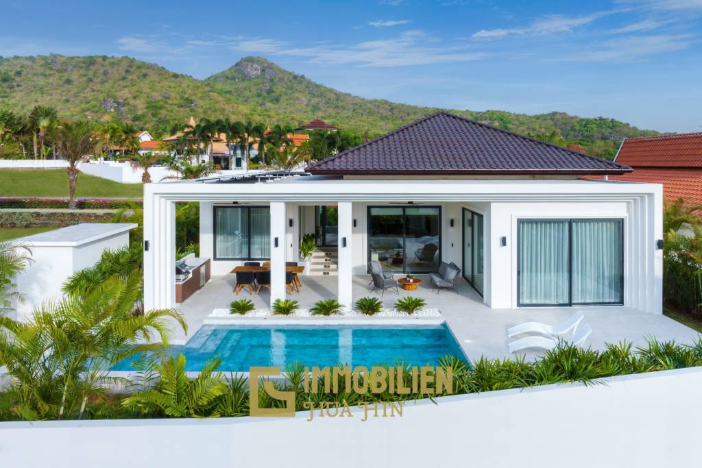 3 Bed 3 Bath 303 SQ.M BelVida Estate Villa Suasana