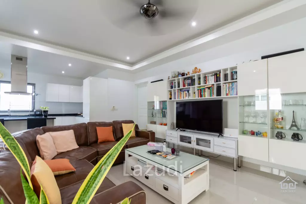 ORCHID PARADISE 2 : Beautifully 3 Bed Pool Villa