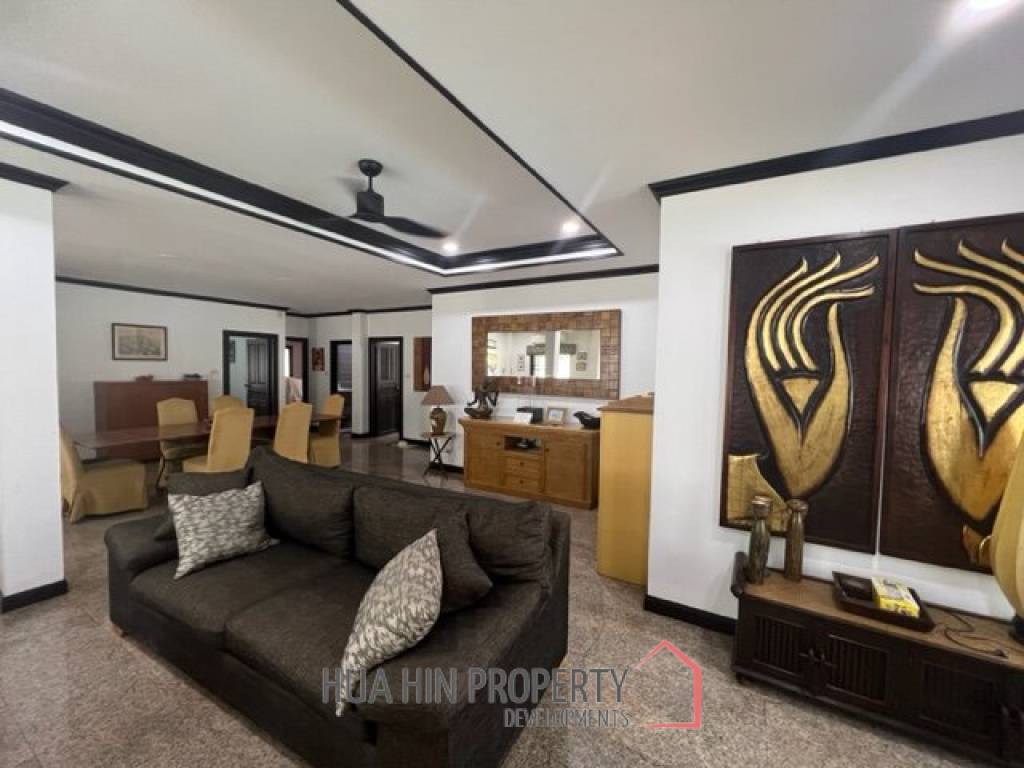 SUNSET VILLAGE 1 : 3 bed pool villa
