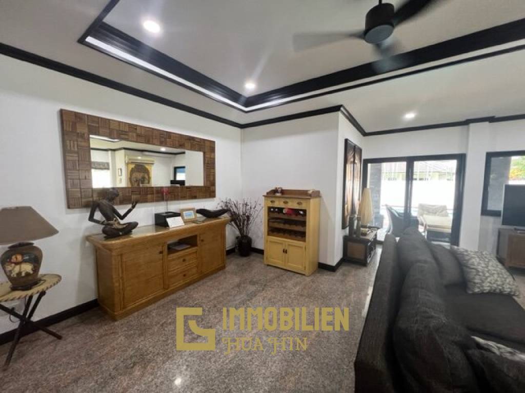 SUNSET VILLAGE 1 : 3 bed pool villa