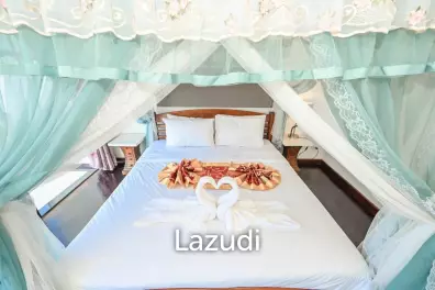 Large 5-Bedroom Sea View Villa in Bang Por