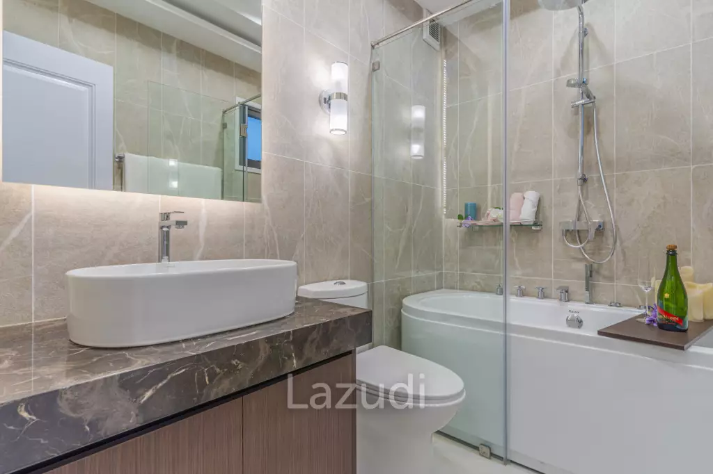 4 Beds 3 Baths 215 SQ.M Rungsii Village