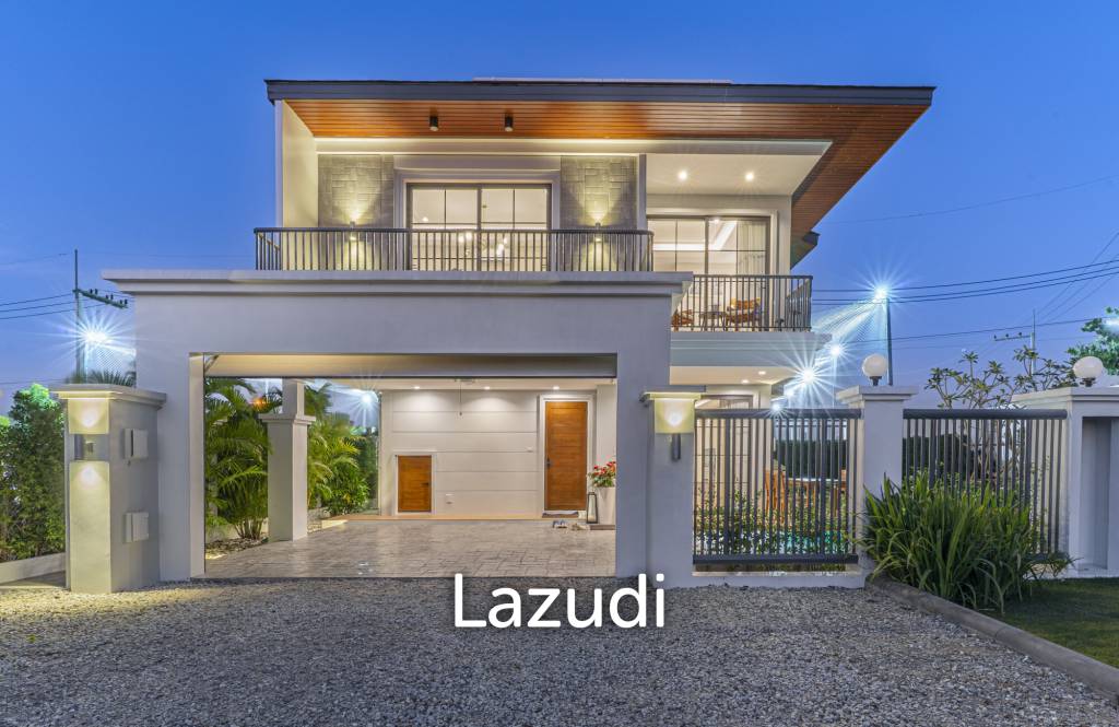 4 Beds 3 Baths 215 SQ.M Rungsii Village