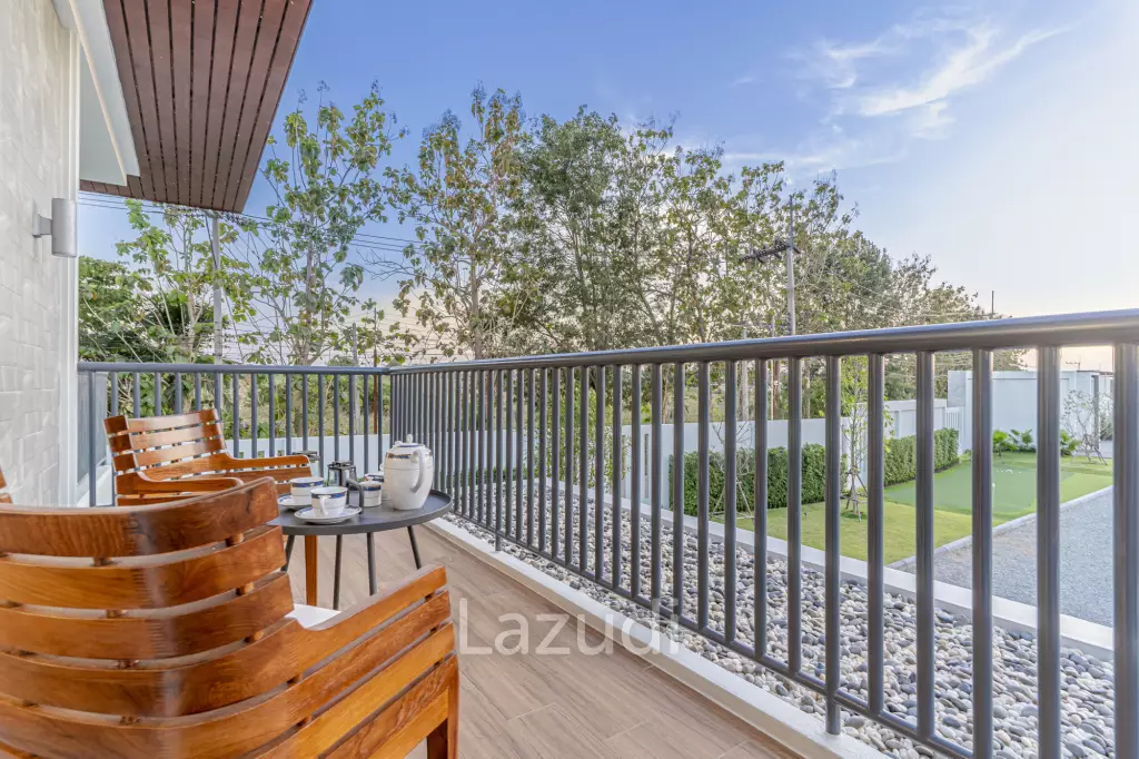 4 Beds 3 Baths 215 SQ.M Rungsii Village