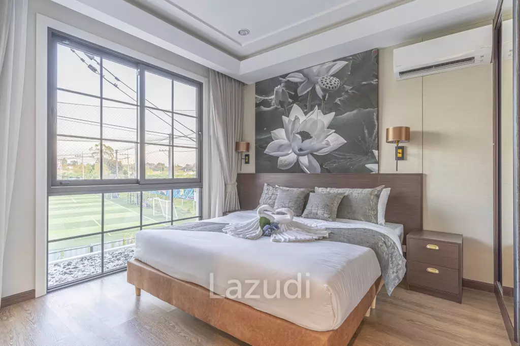 4 Beds 3 Baths 215 SQ.M Rungsii Village