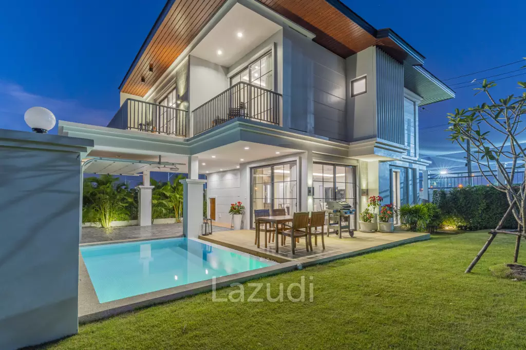 4 Beds 3 Baths 215 SQ.M Rungsii Village
