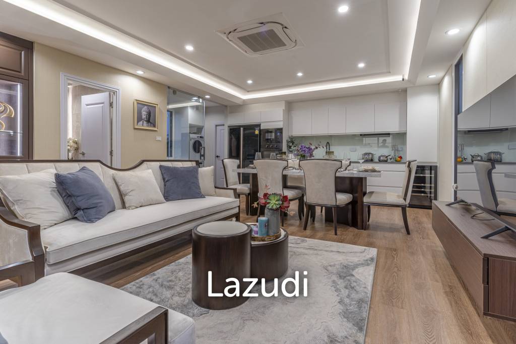 4 Beds 3 Baths 215 SQ.M Rungsii Village