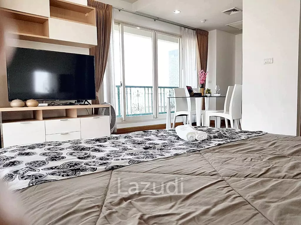 1Bed  1Bath 51.8 SQ.M. The Address chidlom