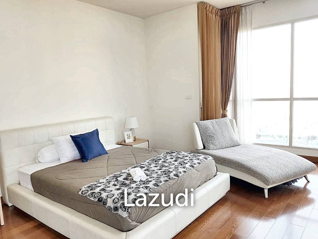 1Bed  1Bath 51.8 SQ.M. The Address chidlom