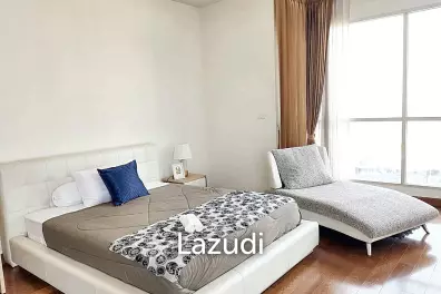 1Bed  1Bath 51.8 SQ.M. The Address chidlom