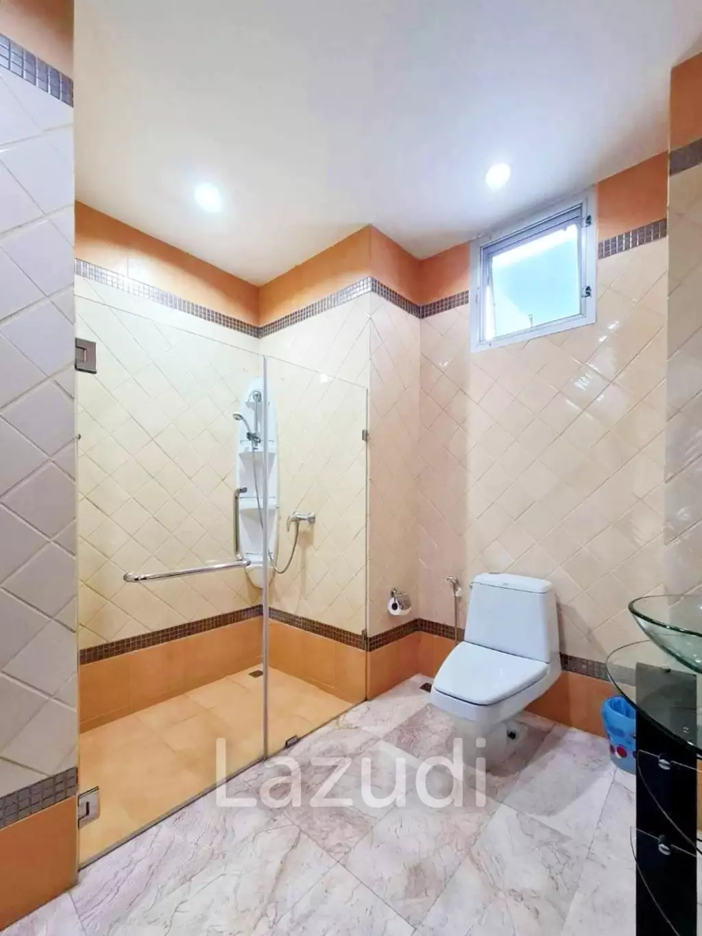 4 Bed 4 Bath 300 SQ.M Nagawari Village