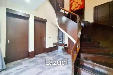 4 Bed 4 Bath 300 SQ.M Nagawari Village