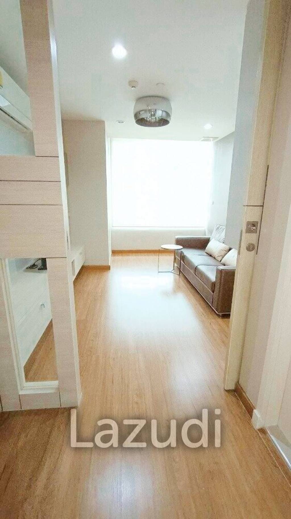 2 Bed 2 Bath 100 SQ.M Chamchuri Square Residence