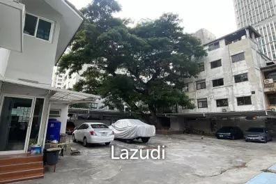 2 Bed 1600 SQ.M 2 Storey House in Sathorn